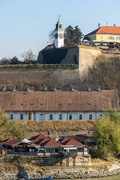 Novi Sad Vojvodina Sérvia Novembro 2018 Vista Fortaleza Petrovaradin Partir — Fotografia de Stock