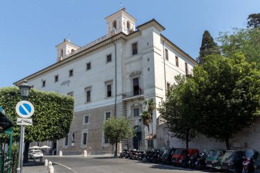Rome, İtalya - 22 Haziran 2017: Ortaçağ mimari karmaşık Villa Medici City Roma, İtalya