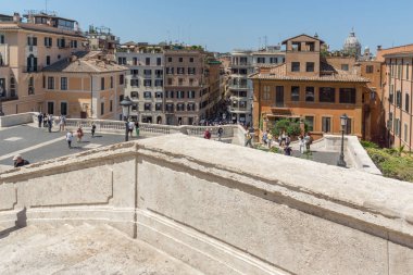 Rome, İtalya - 22 Haziran 2017: Piazza Barberini Roma, İtalya, Triton çeşme görünümünü şaşırtıcı