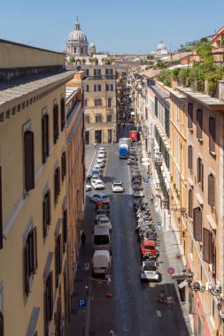 Rome, İtalya - 22 Haziran 2017: Tipik ev ve binalar City Roma, İtalya