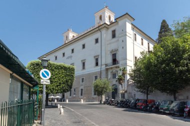 Rome, İtalya - 22 Haziran 2017: Ortaçağ mimari karmaşık Villa Medici City Roma, İtalya