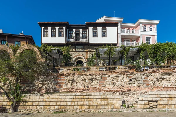 Nessebar Bulgaria Agosto 2018 Antiche Rovine Fortificazioni Vecchie Case Nel — Foto Stock