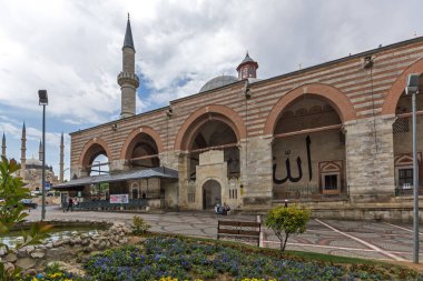 Edirne, Türkiye - 26 Mayıs 2018: Eski Camii Camii Edirne şehri, Doğu Trakya, Türkiye'nin merkezi