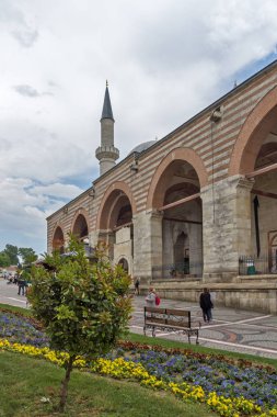 Edirne, Türkiye - 26 Mayıs 2018: Eski Camii Camii Edirne şehri, Doğu Trakya, Türkiye'nin merkezi