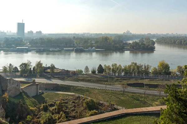 Belgrad Serbien November 2018 Solnedgång Panoramautsikt Över Belgrad Fästning Kalemegdan — Stockfoto