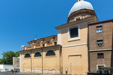 Roma, İtalya - 22 Haziran 2017: Chiesa di San Rocco görünümünü şaşırtıcı tüm Augusteo Roma, İtalya