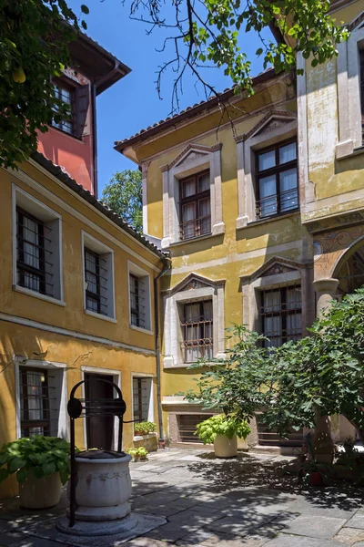 プロヴディフ ブルガリア 2018 ストリートとプロヴディフ ブルガリアの都市の古い町のブルガリア民族復興期の家屋 — ストック写真