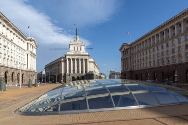 Sofia, Bulgaristan - 17 Mart 2018: Binaların Bakanlar Konseyi ve eski komünist parti evi Sofya, Bulgaristan