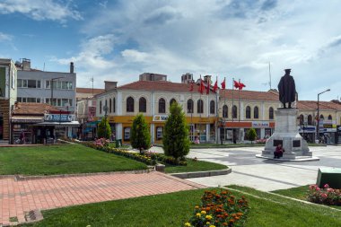 Edirne, Turkey - 26 Mayıs 2018: Edirne şehri, Doğu Trakya, Türkiye'nin ortasındaki tipik sokak