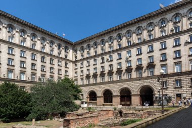 Sofia, Bulgaristan-20 Mayıs 2018: Sofya şehir merkezinde başkanlık binaları