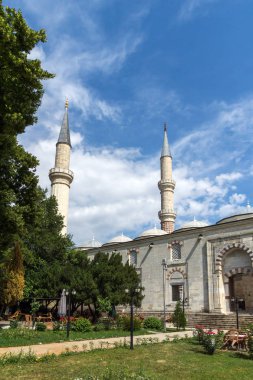 Edirne, Türkiye - 26 Mayıs 2018: Dışında görüntülemek Uc Serefeli Camii'nin Camii Edirne şehri, Doğu Trakya, Türkiye Merkezi
