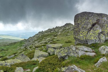 Cherni Vrah tepe, Sofya şehir bölge, Bulgaristan üzerinden Vitosha Dağı manzarası