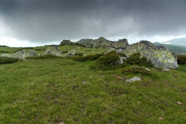 Cherni Vrah tepe, Sofya şehir bölge, Bulgaristan üzerinden Vitosha Dağı manzarası