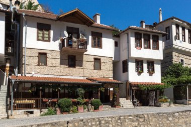 Melnik, Bulgaristan - 7 Eylül 2017: Ondokuzuncu yüzyıl eski evlerde kasaba, Melnik, bölge Yukarı Cuma, Bulgaristan