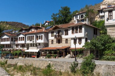 Melnik, Bulgaristan - 7 Eylül 2017: Ondokuzuncu yüzyıl eski evlerde kasaba, Melnik, bölge Yukarı Cuma, Bulgaristan