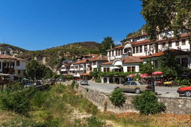 Melnik, Bulgaristan - 7 Eylül 2017: Ondokuzuncu yüzyıl eski evlerde kasaba, Melnik, bölge Yukarı Cuma, Bulgaristan