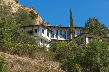 Melnik, Bulgaristan - 7 Eylül 2017: Ondokuzuncu yüzyıl eski evlerde kasaba, Melnik, bölge Yukarı Cuma, Bulgaristan