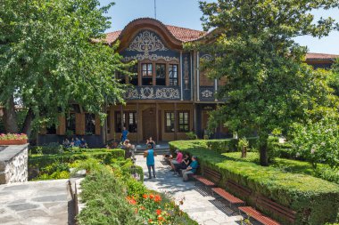 Plovdiv, Bulgaristan - 5 Temmuz 2018: Plovdiv, Bulgaristan şehrin eski şehirde Bulgar canlanma süre evlerden