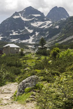 Bulgaristan 'ın Rila Dağı, Malyovitsa zirvesinin şaşırtıcı yaz manzarası