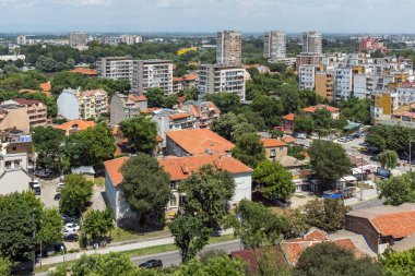 Plovdiv, Bulgaristan - 5 Temmuz 2018: Nebet Tepe tepe, Bulgaristan Plovdiv şehirden panoramik cityscape