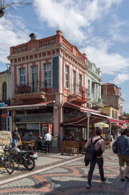 Edirne, Türkiye - 26 Mayıs 2018: Alışveriş yayalara Edirne şehri, Doğu Trakya, Türkiye'nin merkezi