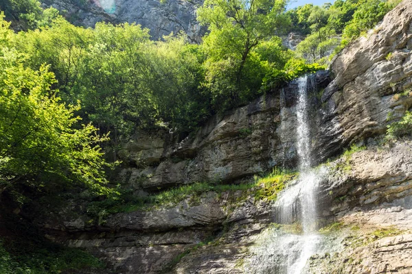 Paisagem Com Cachoeira Skaklya Perto Aldeias Zasele Bov Trilha Vazov — Fotografia de Stock