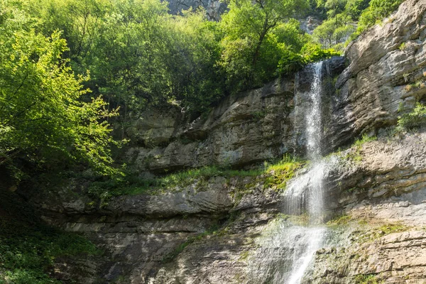 Paisagem Com Cachoeira Skaklya Perto Aldeias Zasele Bov Trilha Vazov — Fotografia de Stock