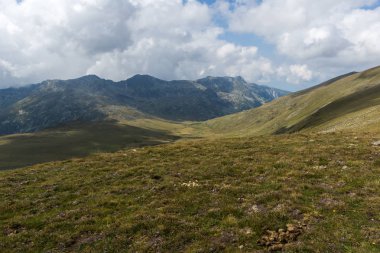 Rila Mountan yedi Rila göller, Bulgaristan yakınındaki görünümünü yaz