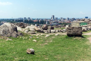 Plovdiv, Bulgaristan - 5 Temmuz 2018: Panoramik şehir Plovdiv Nebet Tepe Hill, Bulgaristan