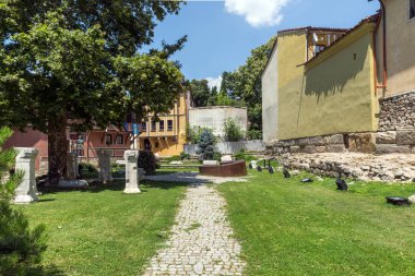 Plovdiv, Bulgaristan - 5 Temmuz 2018: On dokuzuncu yüzyılda evlerde mimari ve tarihi eski şehir şehir Plovdiv, Bulgaristan rezerv