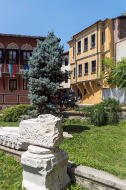 Plovdiv, Bulgaristan - 5 Temmuz 2018: On dokuzuncu yüzyılda evlerde mimari ve tarihi eski şehir şehir Plovdiv, Bulgaristan rezerv