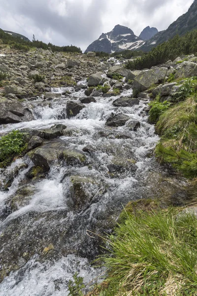 Paisaje Verano Del Pico Malyovitsa Del Río Malyoviska Montaña Rila — Foto de Stock