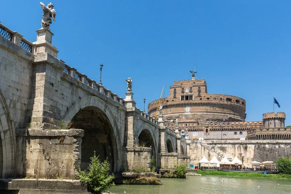 Roma Itália Junho 2017 Vista Verão Ponte São Ângelo Rio — Fotografia de Stock