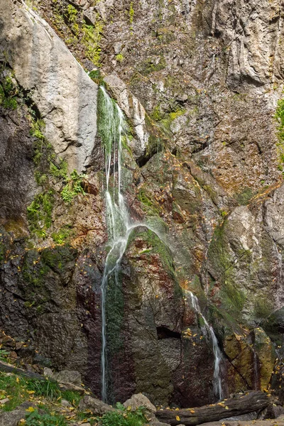 Podzimní Pohled Samodivsko Provincii Vodopád Rodopy Bulharsko — Stock fotografie