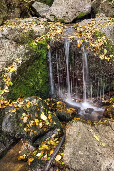 Podzimní Pohled Samodivsko Provincii Vodopád Rodopy Bulharsko — Stock fotografie