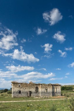 Ortaçağ Doğu Ortodoks Kilisesi, Saint John Rila Zhrebchevo rezervuar, Sliven bölge, Bulgaristan altındaki terk edilmiş