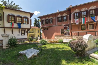 Plovdiv, Bulgaristan - 5 Temmuz 2018: Panorama on dokuzuncu yüzyıl evlerin mimari ve tarihi rezerv eski şehir şehir Plovdiv, Bulgaristan