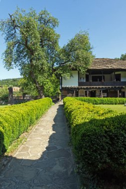 Tryavna, Bulgaristan - 6 Temmuz 2018: Tarihi şehir, Tryavna, Gabrovo Bölgesi, Bulgaristan eski evde
