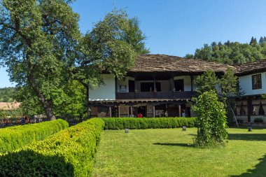 Tryavna, Bulgaristan - 6 Temmuz 2018: Tarihi şehir, Tryavna, Gabrovo Bölgesi, Bulgaristan eski evde