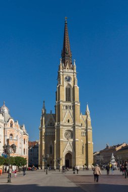 Novi Sad, Voyvodina, Sırbistan - 11 Kasım 2018: Katolik Katedrali adı Mary Kilisesi içinde şehir Novi Sad, Voyvodina, Sırbistan