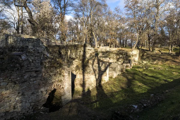 Ερείπια Από Κτίρια Την Αρχαία Ρωμαϊκή Πόλη Της Diokletianopolis Πόλη — Φωτογραφία Αρχείου