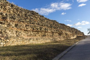 Antik Roma şehri Diocletianopolis, Hisarya kasaba, Plovdiv Bölge, Bulgaristan duvar kalıntıları gün batımı görünümü