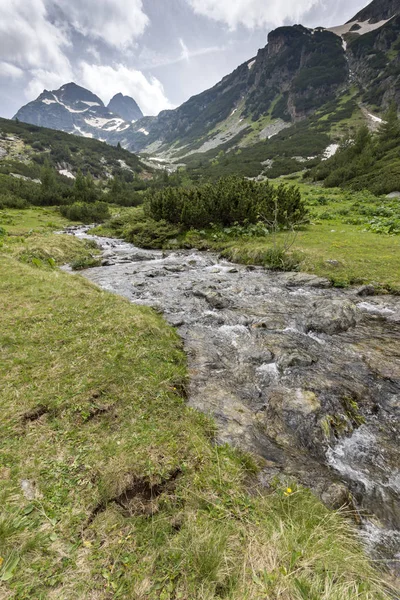 Landscape Dark Clouds Malyovitsa Peak Malyoviska River Rila Mountain Bulgaria — Stock Photo, Image