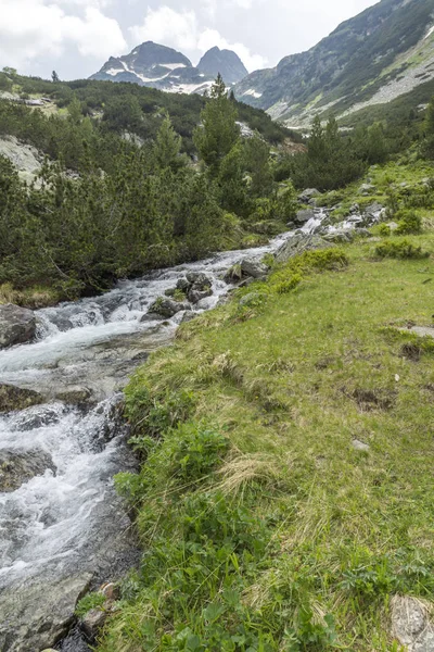 Landscape Dark Clouds Malyovitsa Peak Malyoviska River Rila Mountain Bulgaria — Stock Photo, Image