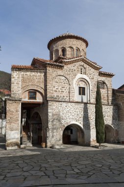 Bachkovo Manastırı, Bulgaristan - 4 Şubat 2019: Bachkovo Manastırı Dormition Tanrı, Bulgaristan anası, ortaçağ binaları