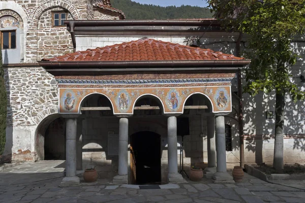 Bachkovo Kloster Bulgarien Februari 2019 Medeltida Byggnader Bachkovo Kloster Dormition — Stockfoto