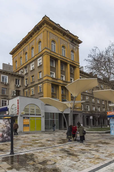 Ντιμίτροβγκραντ Βουλγαρία Φεβρουαρίου 2019 Τυπικό Δρόμο Και Κτίριο Στην Πόλη — Φωτογραφία Αρχείου
