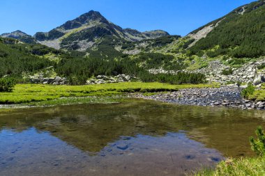 Yaz, yatay, Valyavitsa nehir ve Valyavishki Kınalı tepe, Pirin Dağı, Bulgaristan