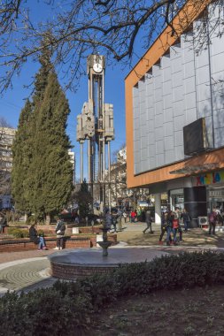 : Haskovo, Bulgaria - 1 Şubat 2019: Haskovo şehri, Bulgaristan ortasına tipik sokak