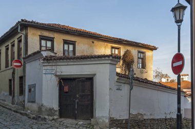 Plovdiv, Bulgaristan - 10 Şubat 2019: On dokuzuncu yüzyılda evlerde mimari ve tarihi eski şehir şehir Plovdiv, Bulgaristan rezerv